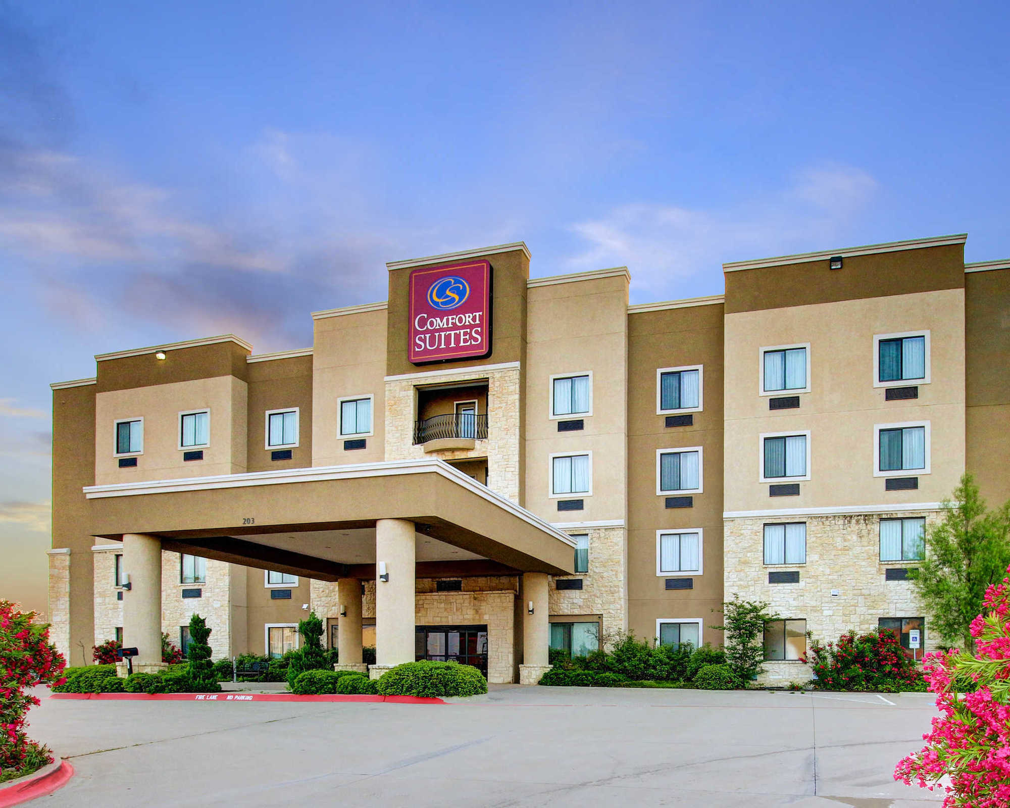 Fairfield By Marriott Inn & Suites Hillsboro Exterior photo